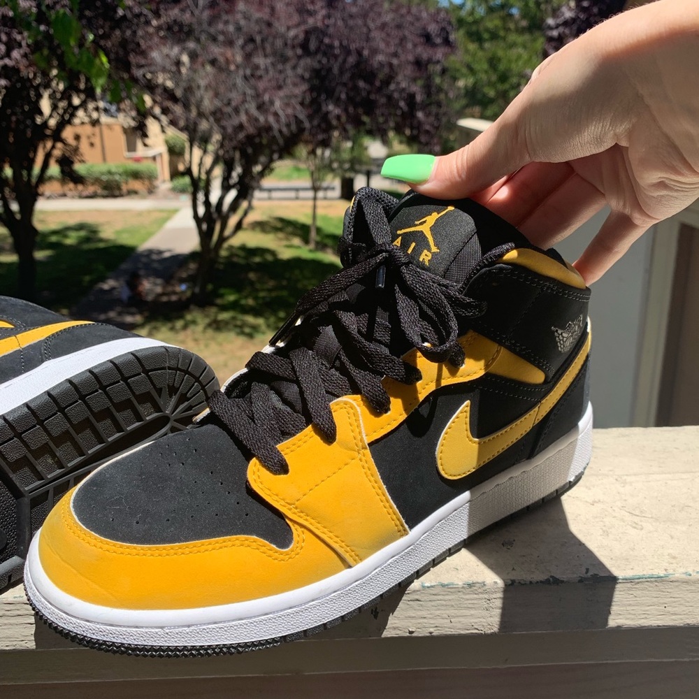 Air Jordan 1s